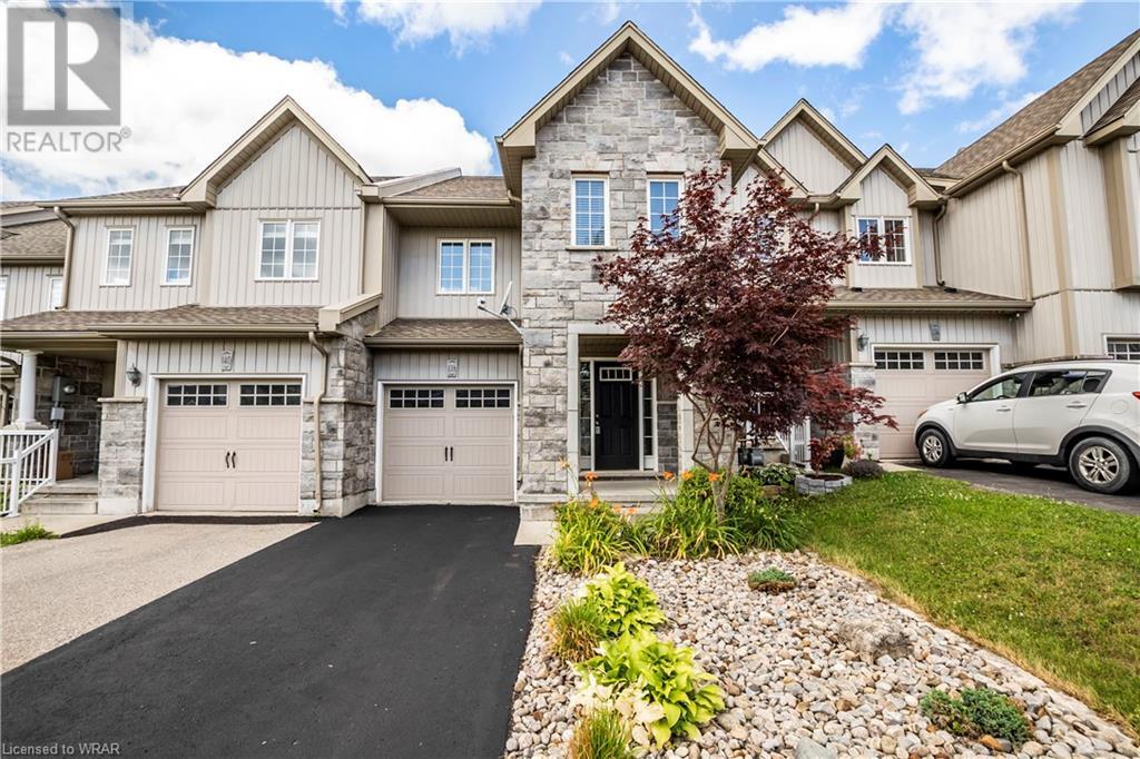 138 WINDFLOWER Drive, kitchener, Ontario