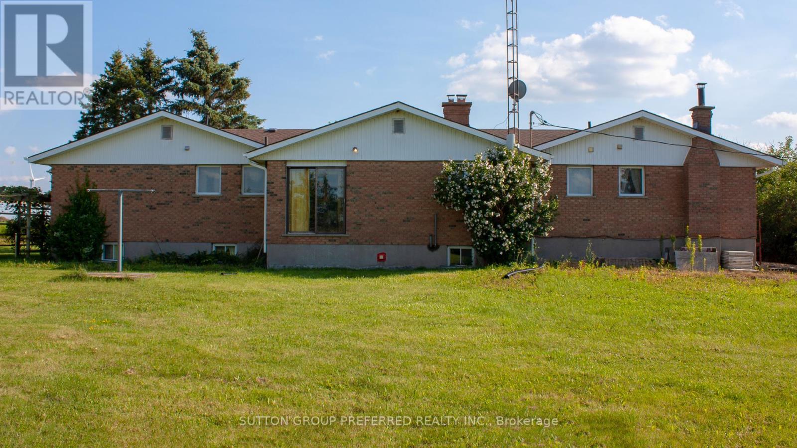 4022 Wardell Drive, North Middlesex, Ontario  N7G 3H7 - Photo 3 - X9038513