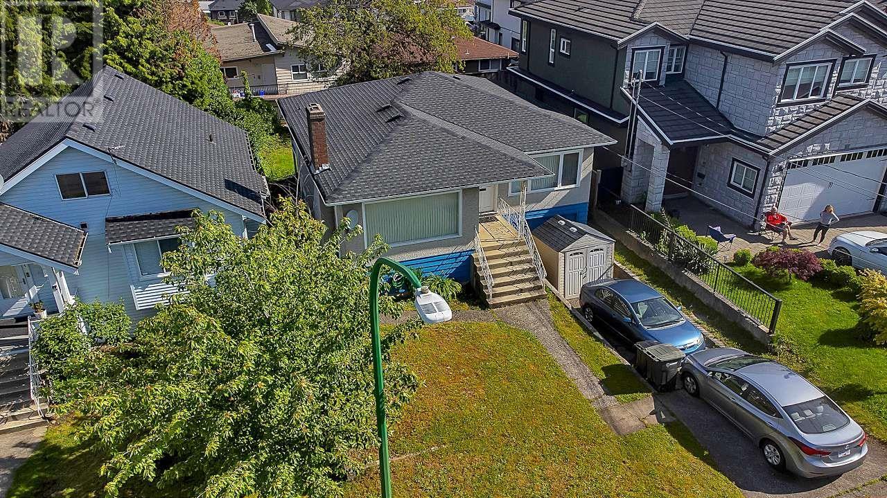 Property at 3723 PRICE STREET image 5