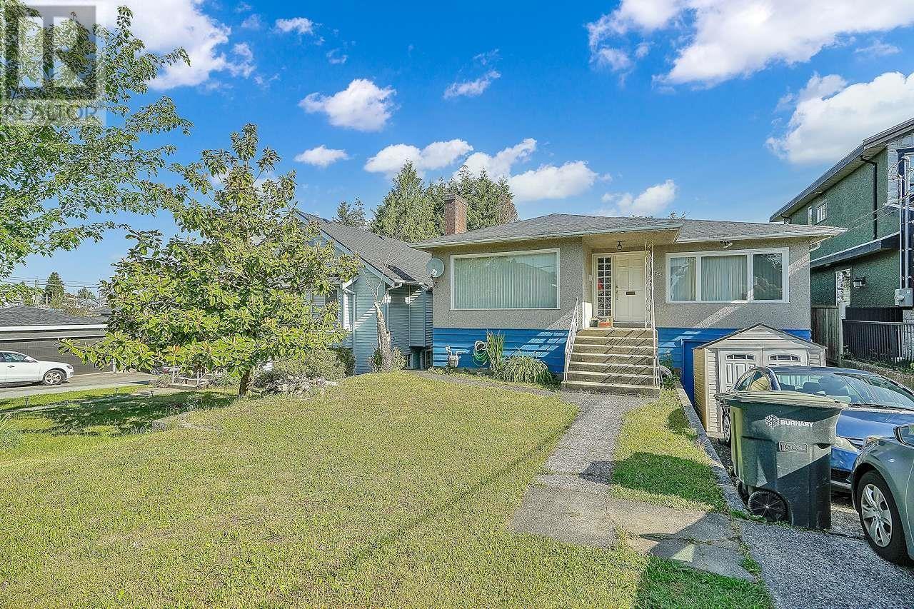 3723 Price Street, Burnaby, British Columbia  V5G 2K9 - Photo 13 - R2885849