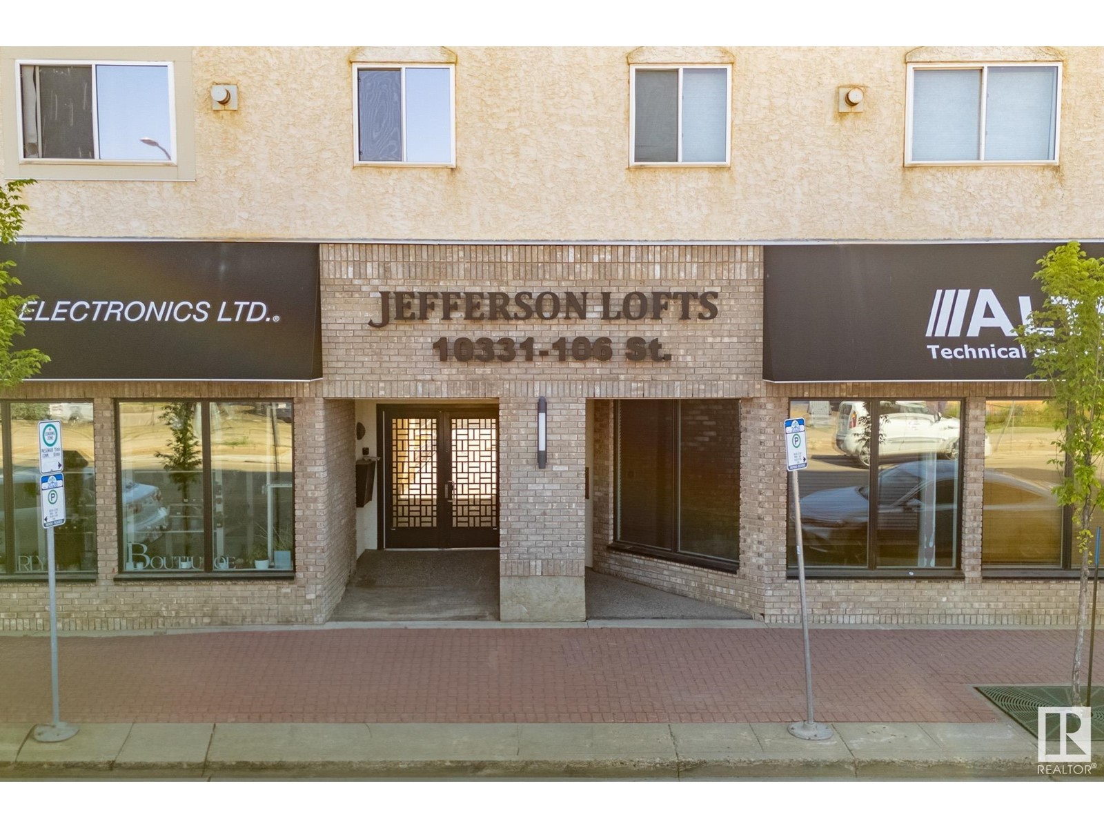 #28 10331 106 St Nw, Edmonton, Alberta  T5J 1H8 - Photo 2 - E4397525