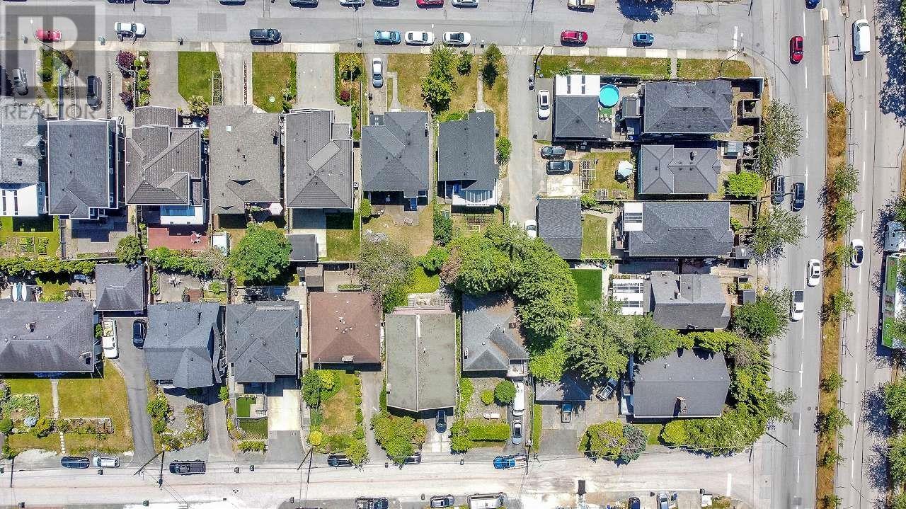 Property at 3705 PRICE STREET image 3