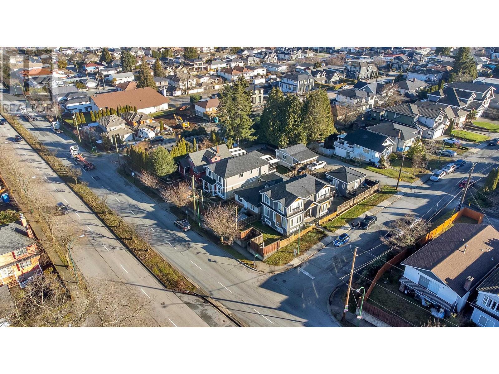 3705 Price Street, Burnaby, British Columbia  V5G 2K9 - Photo 9 - R2848997