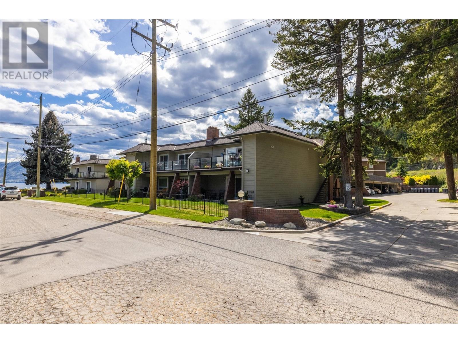 4340A Beach Avenue Unit# 104 Peachland