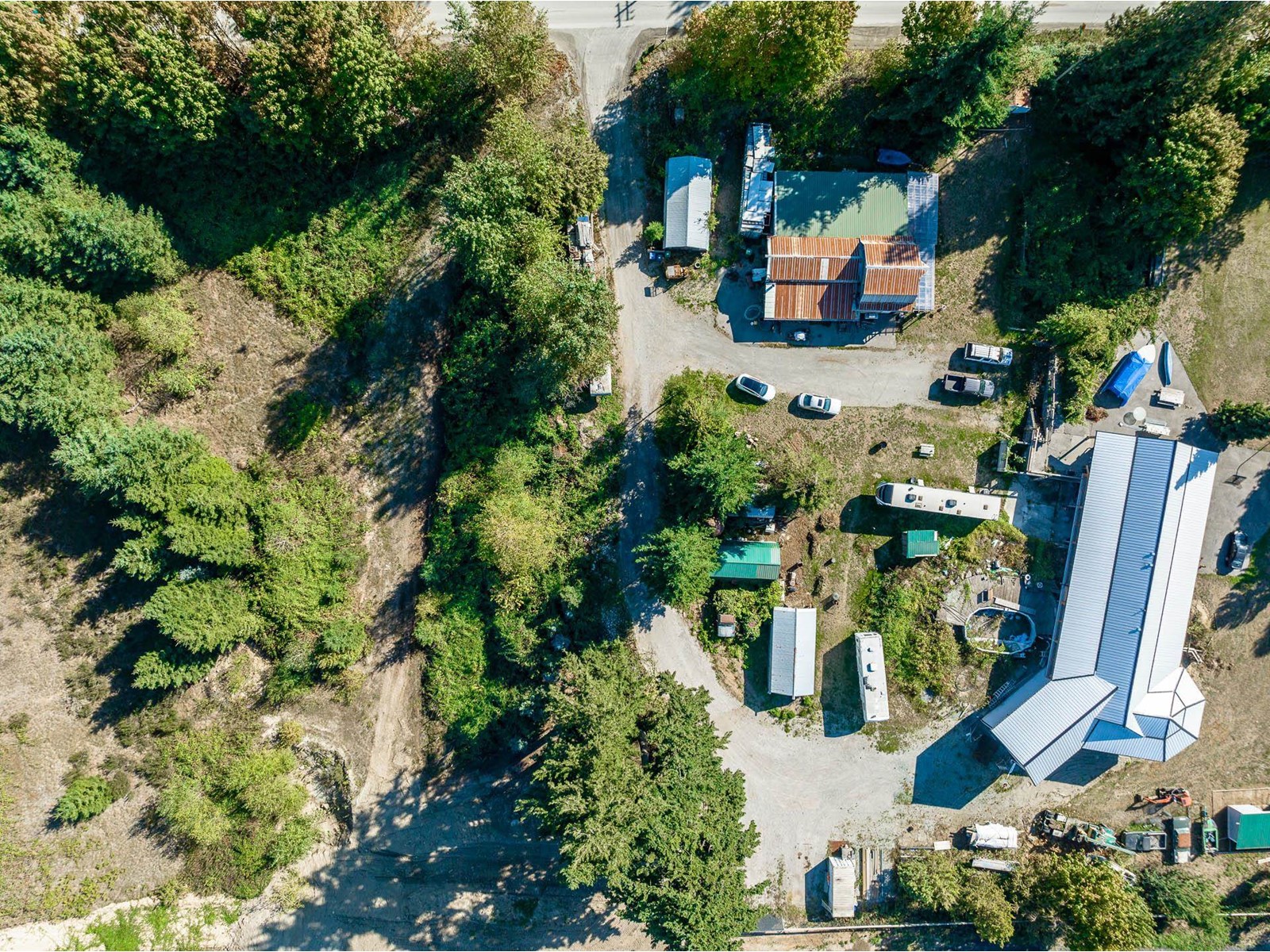 857 Bradner Road, Abbotsford, British Columbia  V4X 1H8 - Photo 6 - R2816502