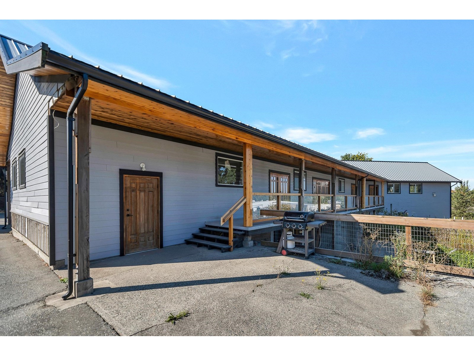 857 Bradner Road, Abbotsford, British Columbia  V4X 1H8 - Photo 9 - R2816502