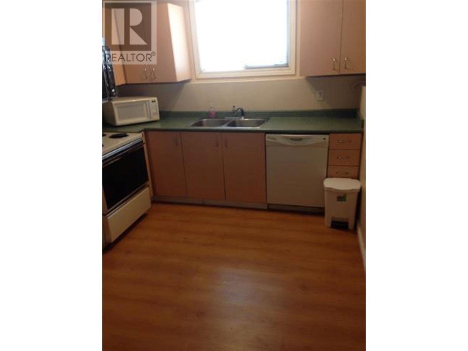 2147 Shaughnessy Street, Port Coquitlam, British Columbia  V3C 3C6 - Photo 3 - R2905622