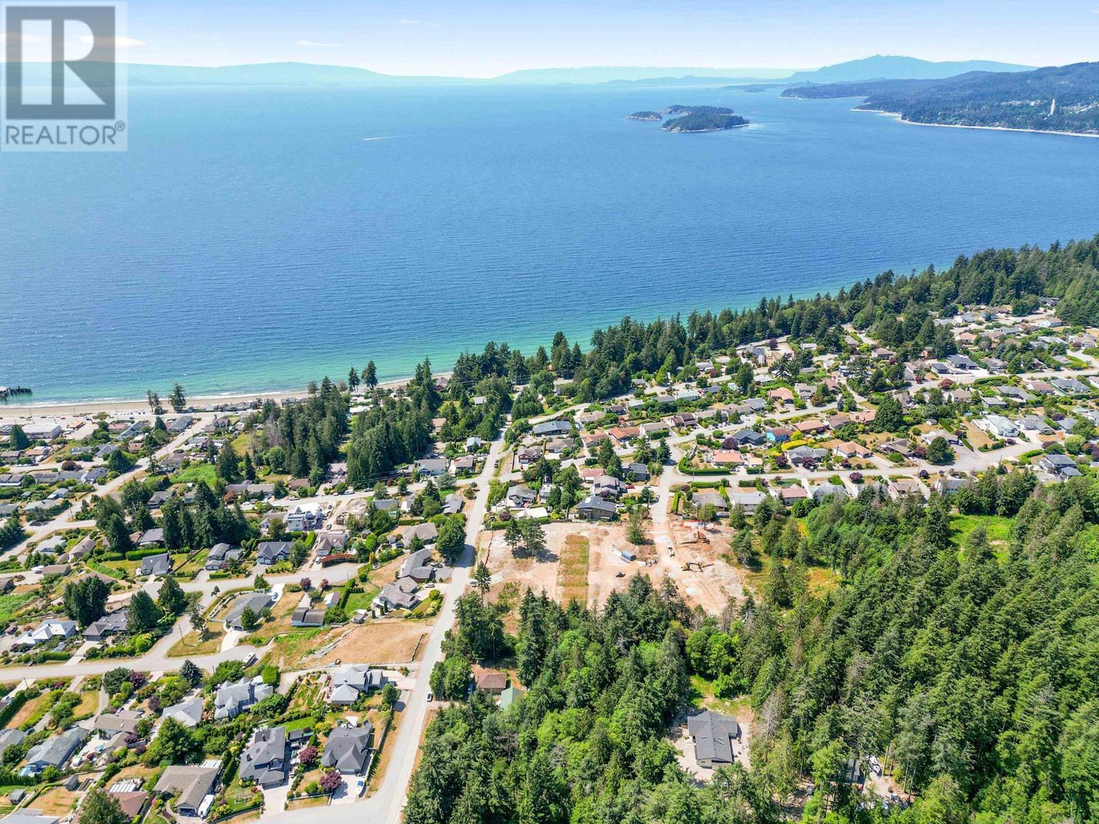 5090 Chapman Road, Sechelt, British Columbia  V7Z 0G4 - Photo 3 - R2905493