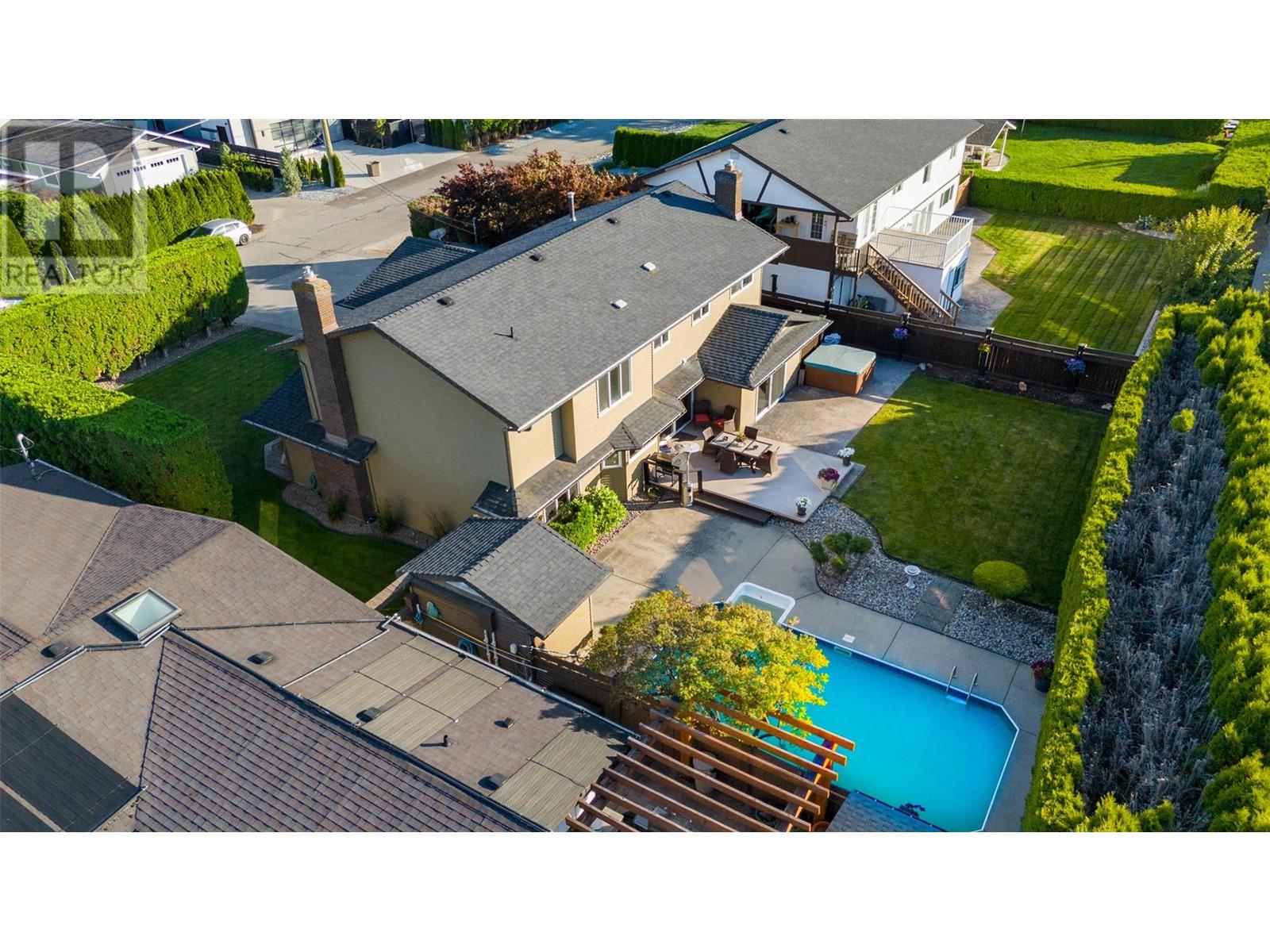 Property at 1638 Pritchard Drive image 2