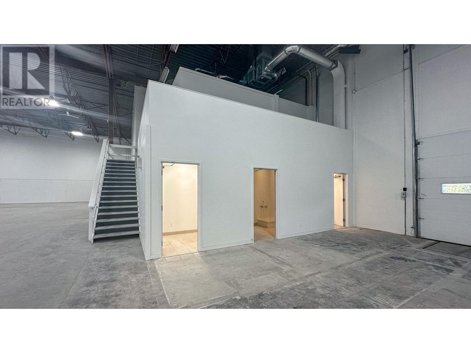 9989 Dallas Drive, Kamloops, British Columbia   - Photo 14 - 179873