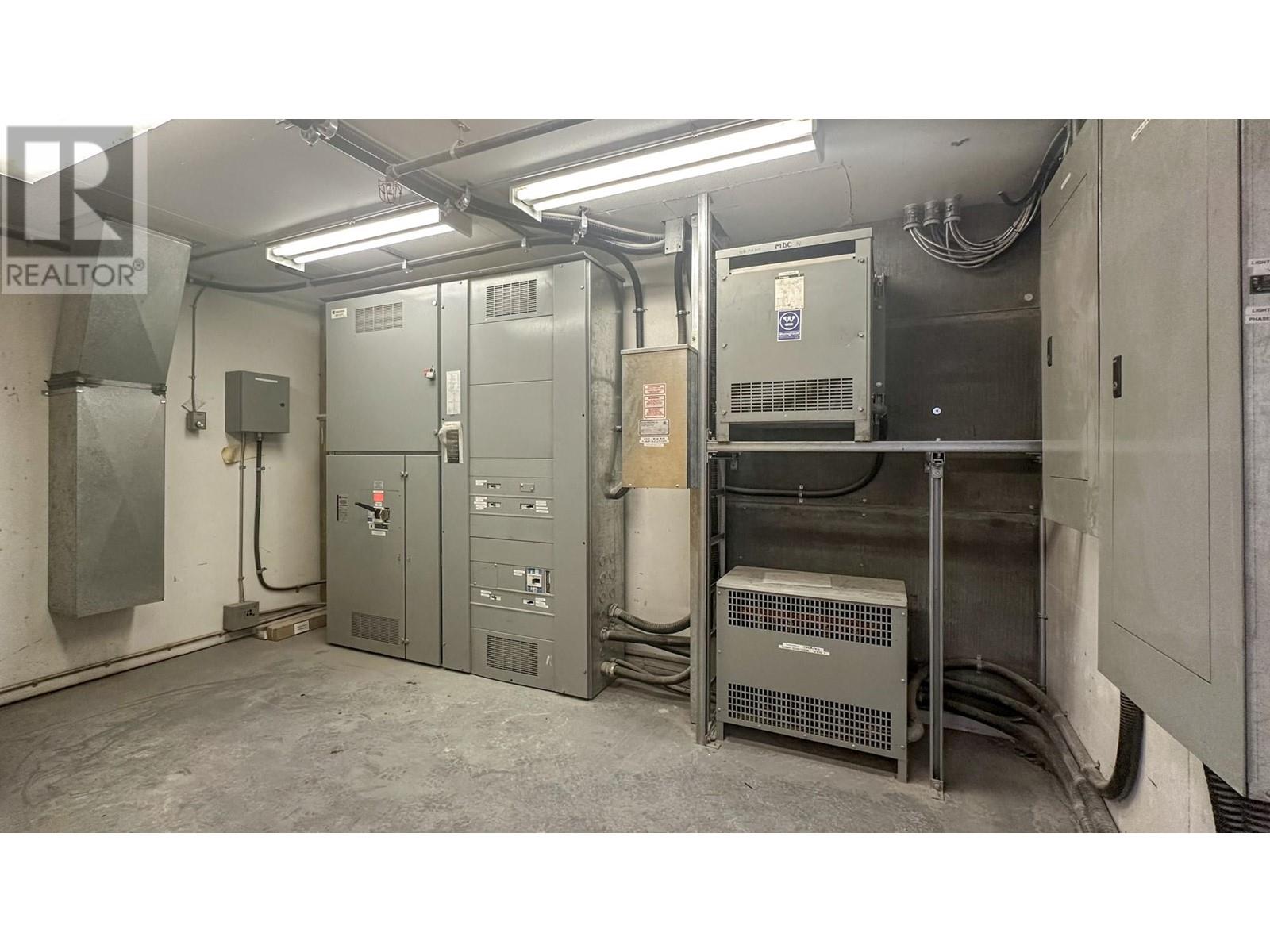 9989 Dallas Drive, Kamloops, British Columbia   - Photo 13 - 179873