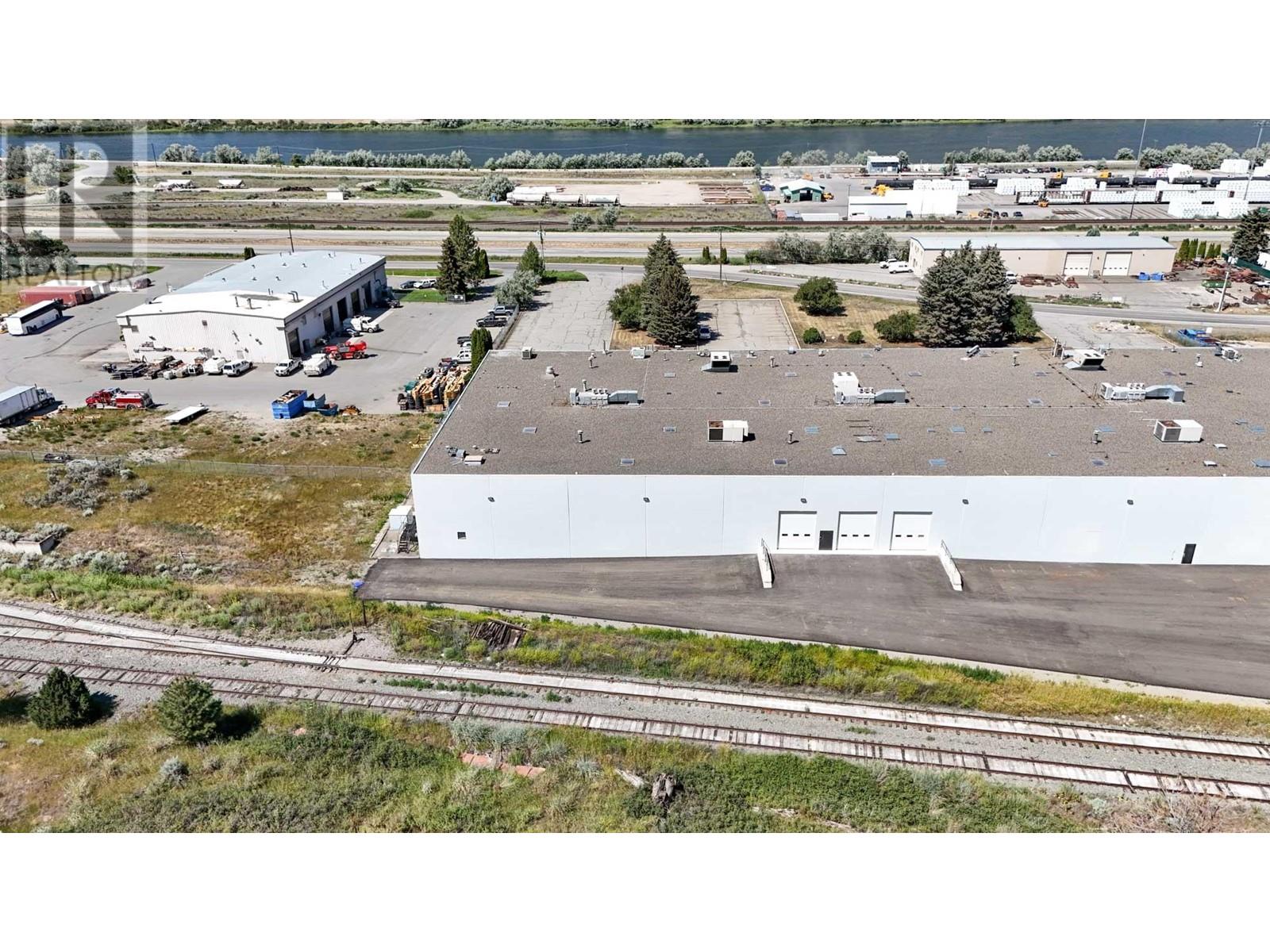 9989 Dallas Drive, Kamloops, British Columbia   - Photo 22 - 179873