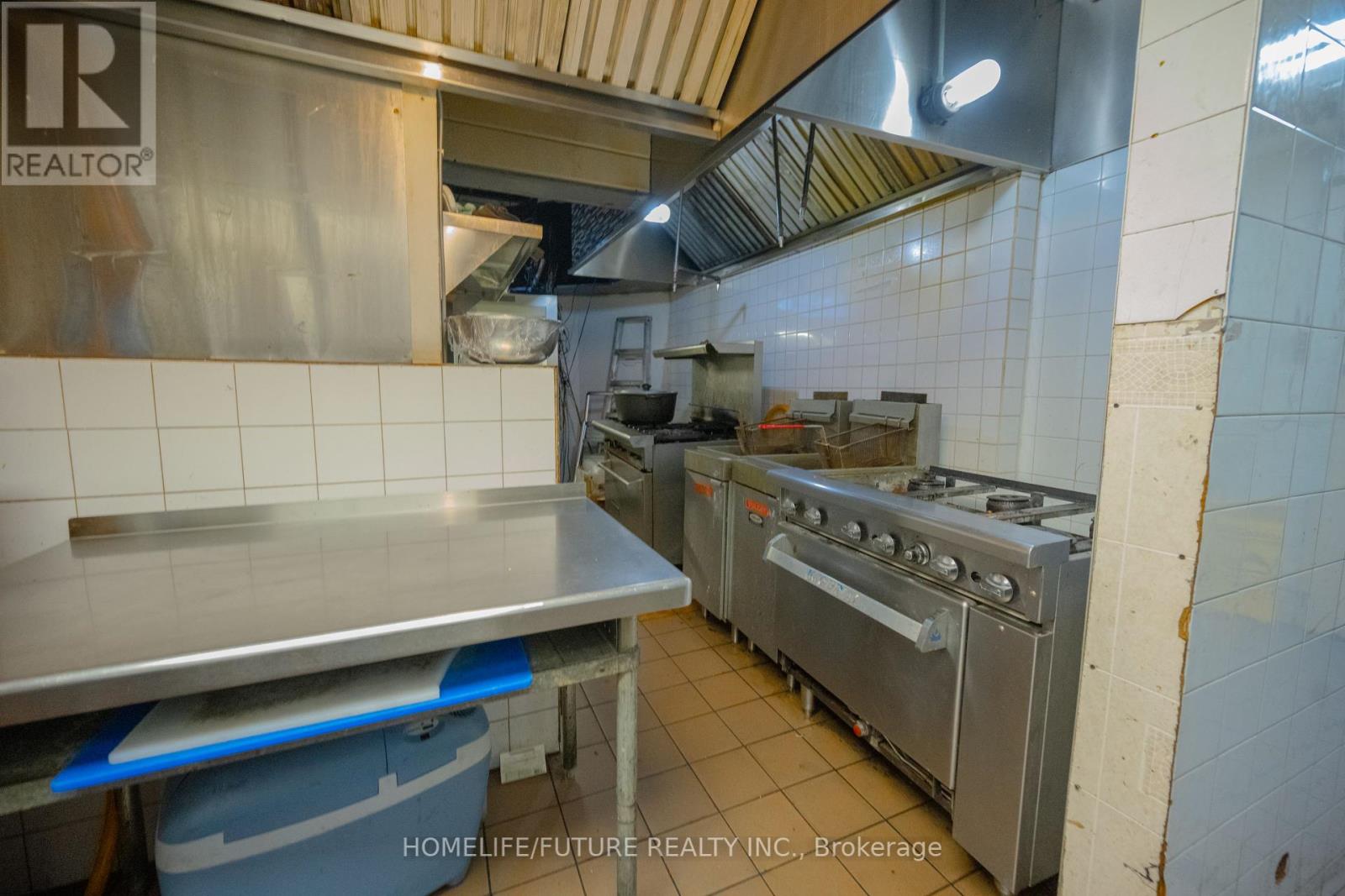 202/203 - 880 Ellesmere Road, Toronto, Ontario  M1P 2W6 - Photo 11 - E9039551