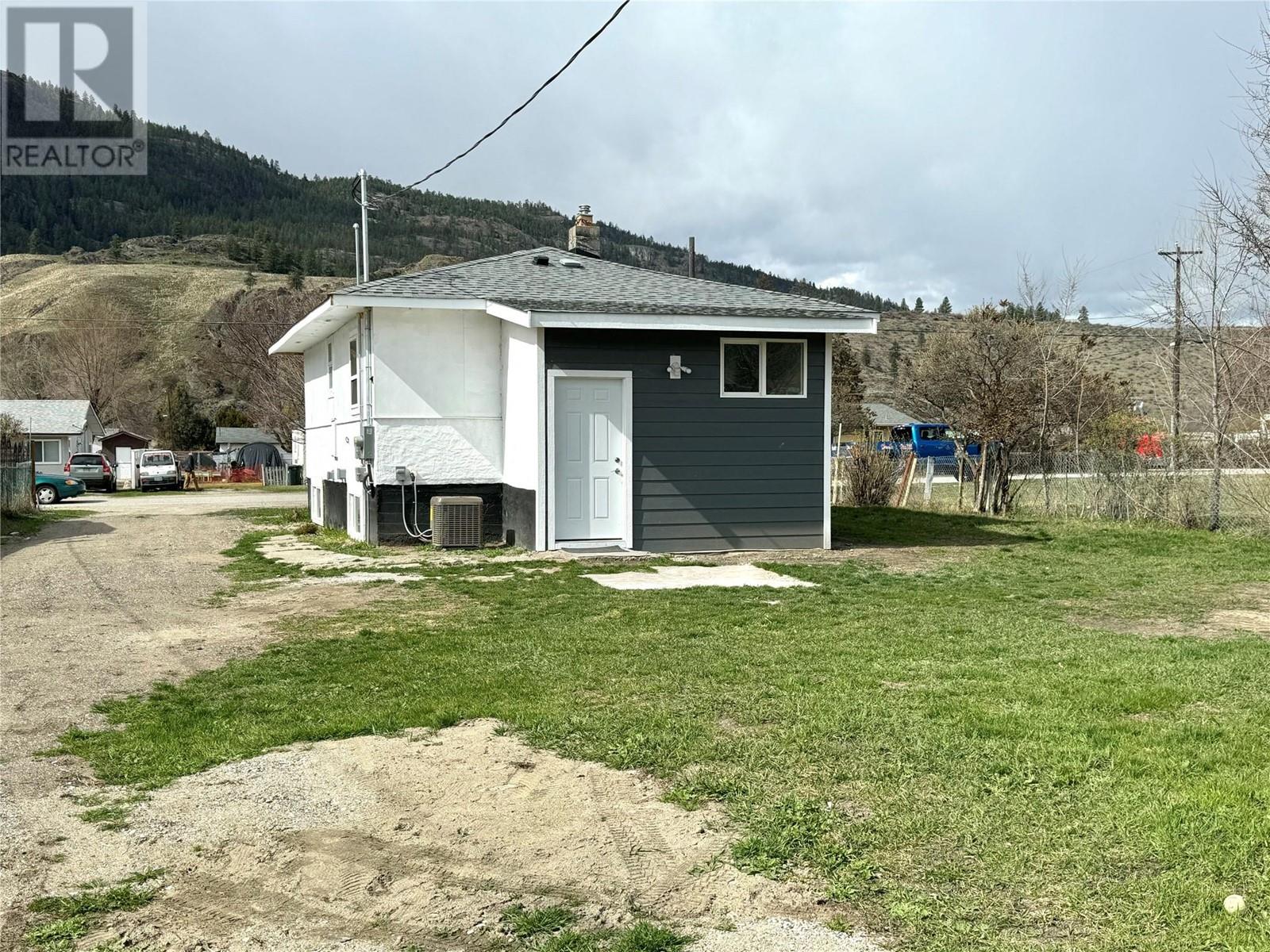 1021 Willow Street, Okanagan Falls, British Columbia  V0H 1R4 - Photo 38 - 10319689