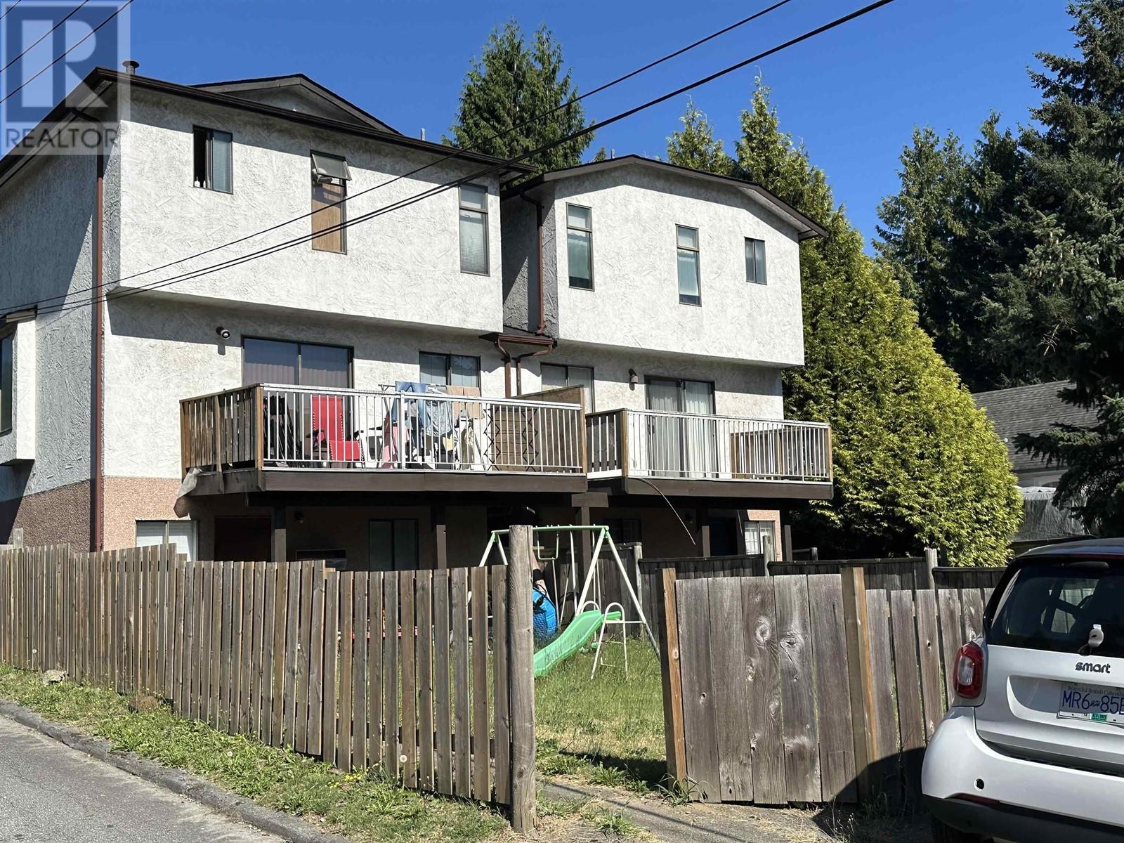 234a Hart Street, Coquitlam, British Columbia  V3K 4A4 - Photo 3 - R2905781