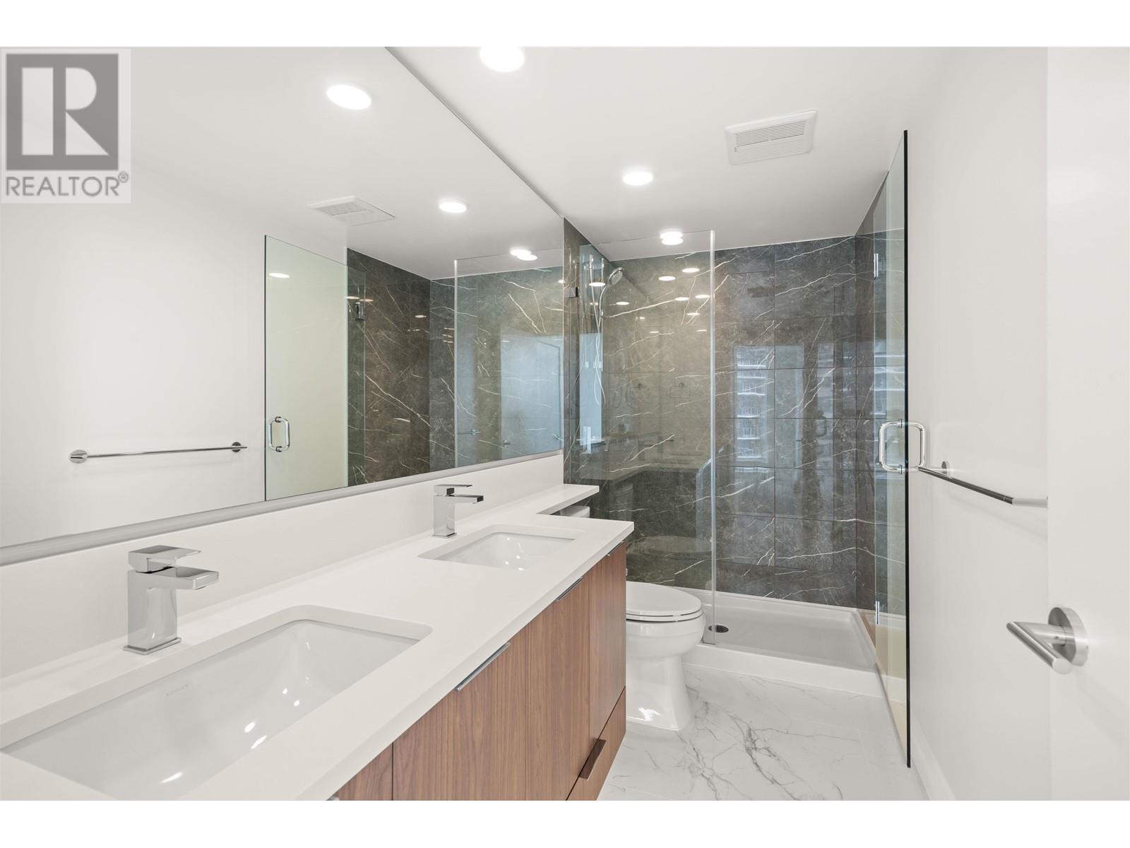 Listing Picture 18 of 31 : 503 7683 PARK CRESCENT, Burnaby / 本拿比 - 魯藝地產 Yvonne Lu Group - MLS Medallion Club Member