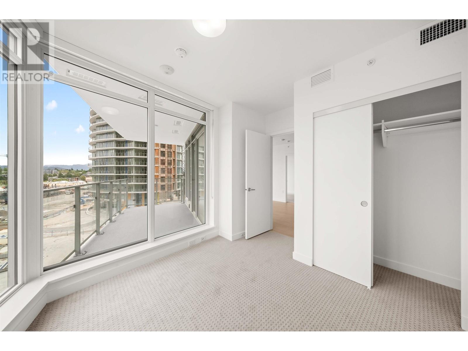 Listing Picture 21 of 31 : 503 7683 PARK CRESCENT, Burnaby / 本拿比 - 魯藝地產 Yvonne Lu Group - MLS Medallion Club Member