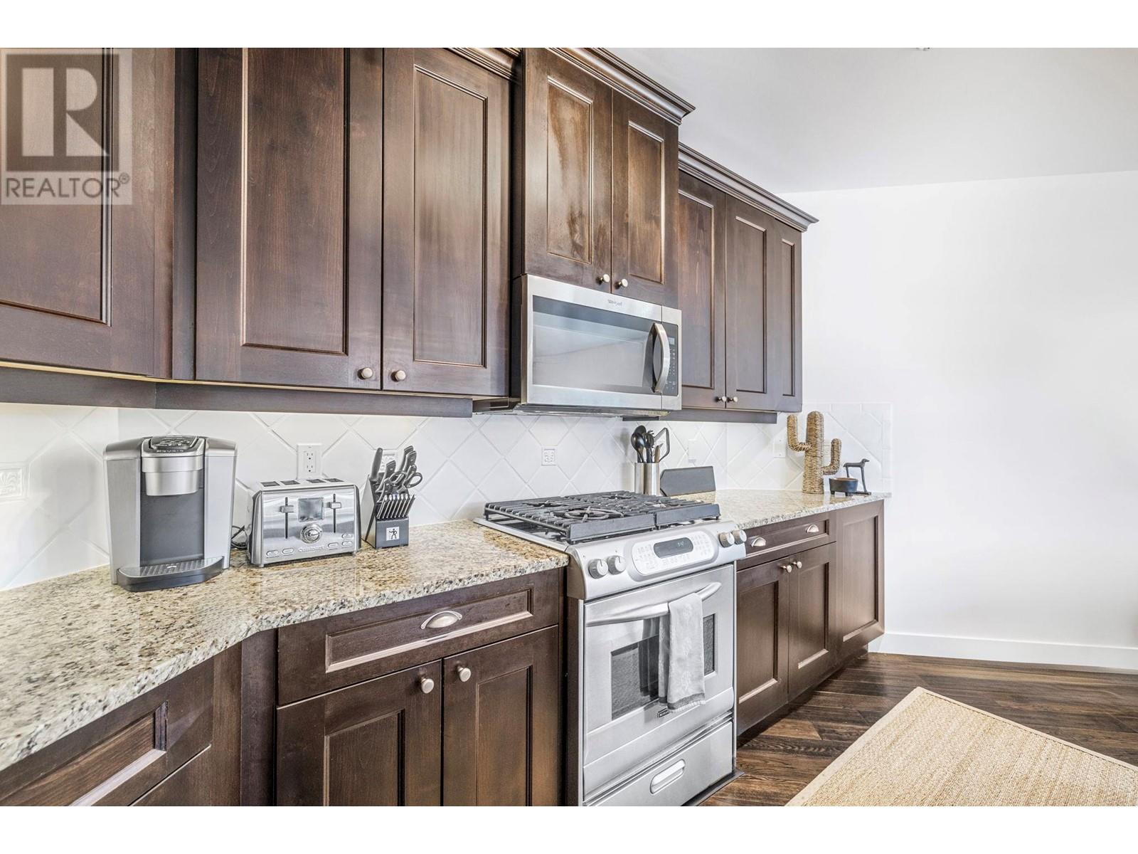4024 Pritchard Drive 7205
