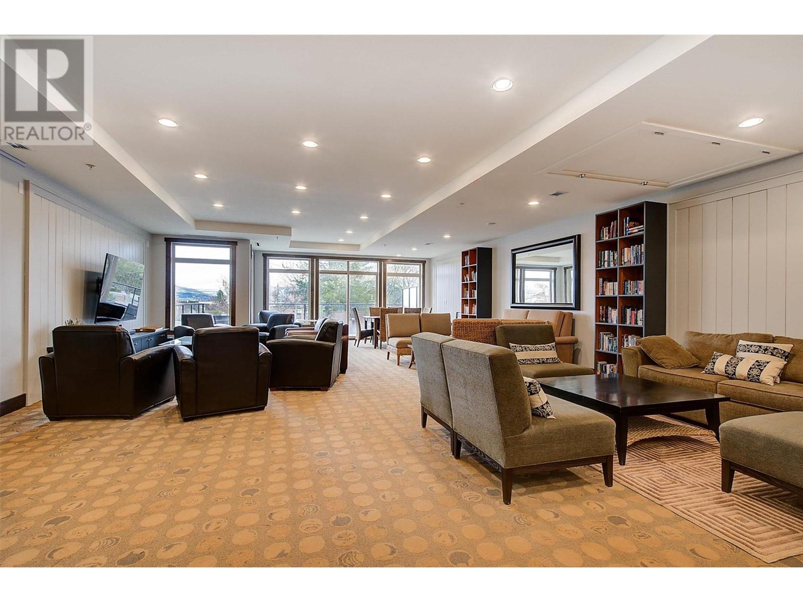 4024 Pritchard Drive 7205
