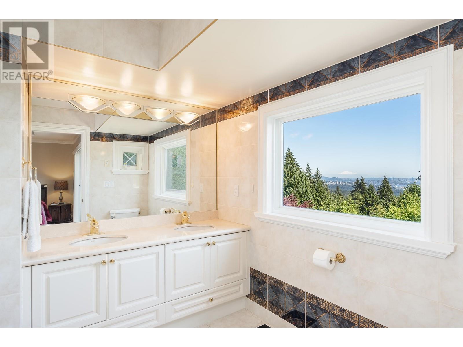 1440 Sandhurst Place, West Vancouver, British Columbia  V7S 2P3 - Photo 12 - R2905877