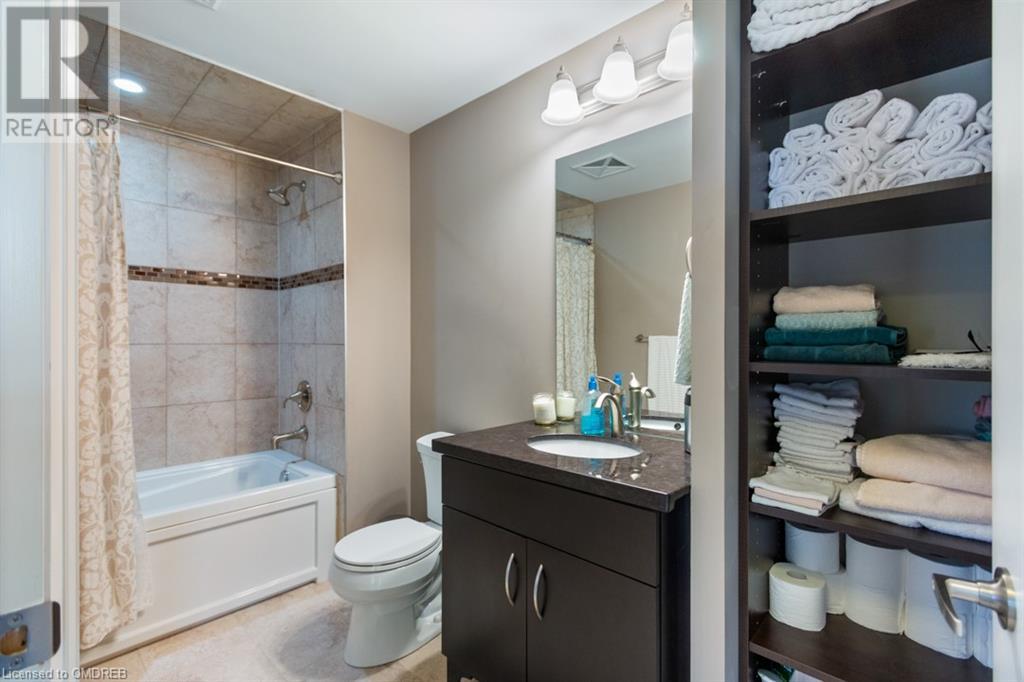 205 Lakeshore Rd Road W Unit# 206, Oakville, Ontario  L6K 0H8 - Photo 20 - 40619692