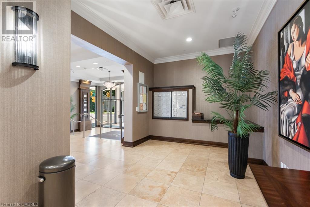 205 Lakeshore Rd Road W Unit# 206, Oakville, Ontario  L6K 0H8 - Photo 36 - 40619692