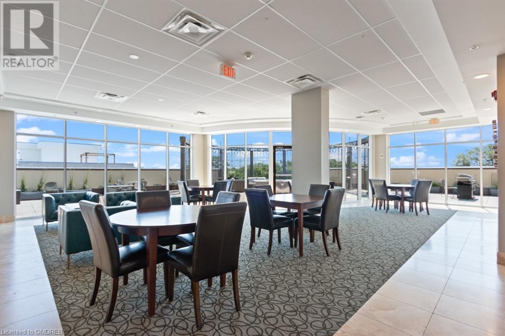 205 Lakeshore Rd Road W Unit# 206, Oakville, Ontario  L6K 0H8 - Photo 39 - 40619692