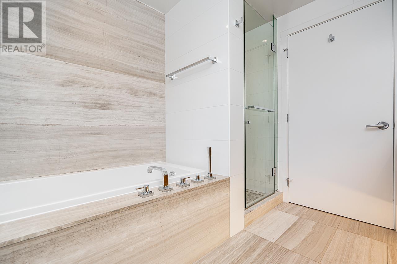 Listing Picture 14 of 21 : 204 1561 W 57TH AVENUE, Vancouver / 溫哥華 - 魯藝地產 Yvonne Lu Group - MLS Medallion Club Member