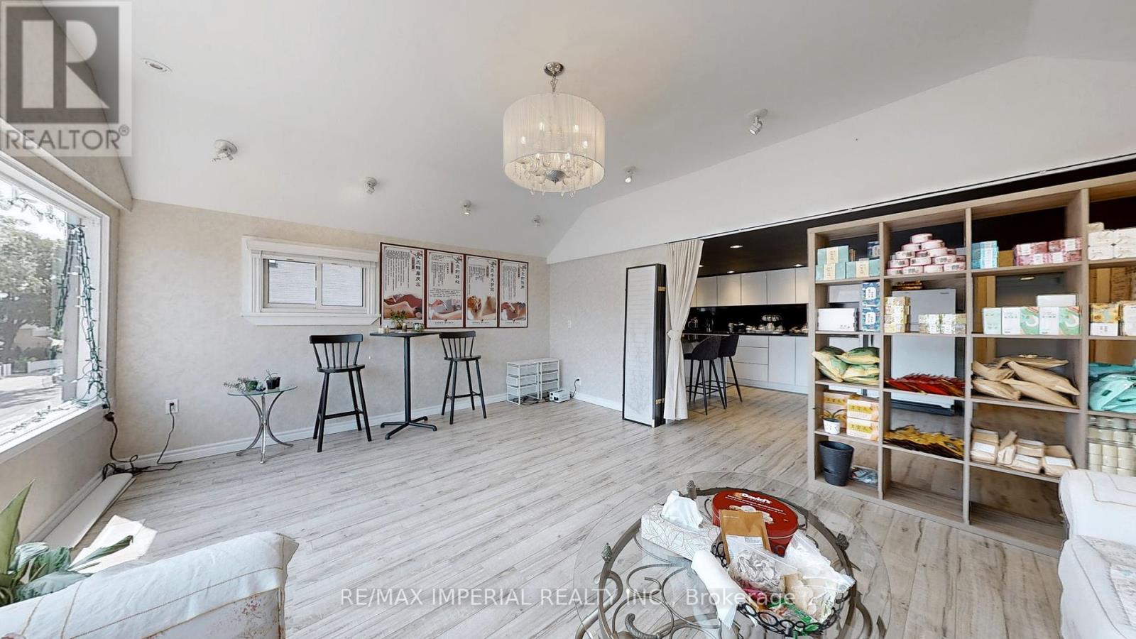 156 Main St Unionville, Markham, Ontario  L3R 2G9 - Photo 30 - N9035024