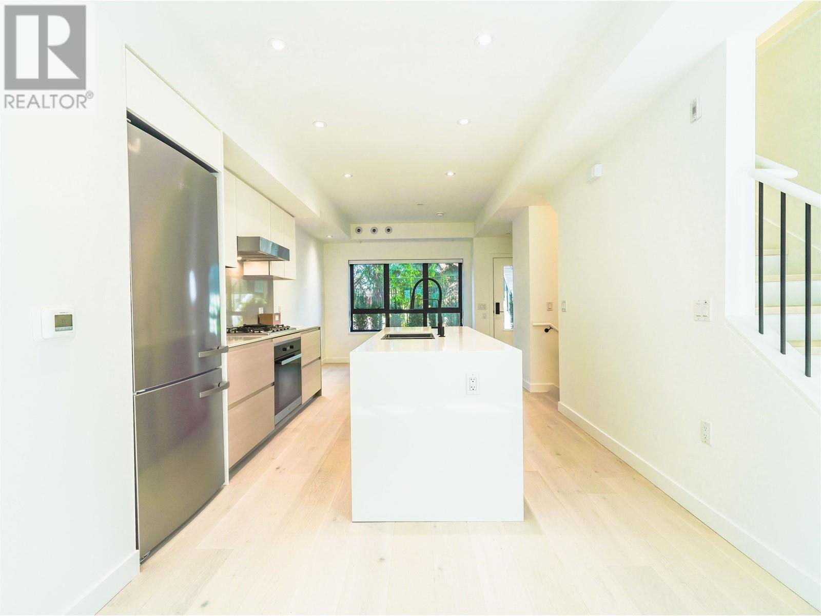 Listing Picture 6 of 40 : 51 550 W 28TH AVENUE, Vancouver / 溫哥華 - 魯藝地產 Yvonne Lu Group - MLS Medallion Club Member