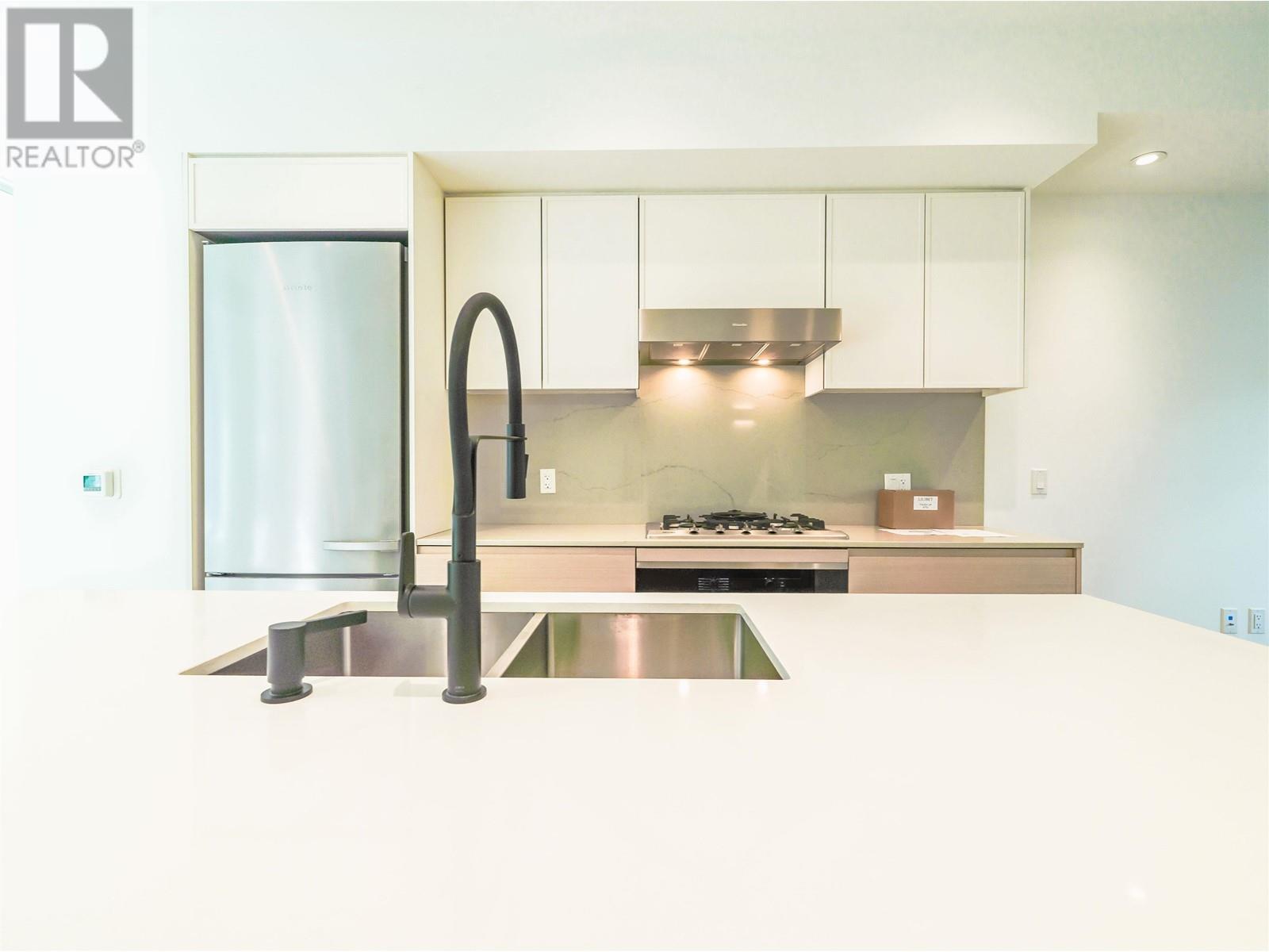 Listing Picture 7 of 40 : 51 550 W 28TH AVENUE, Vancouver / 溫哥華 - 魯藝地產 Yvonne Lu Group - MLS Medallion Club Member