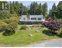 270 Cedar St Tofino