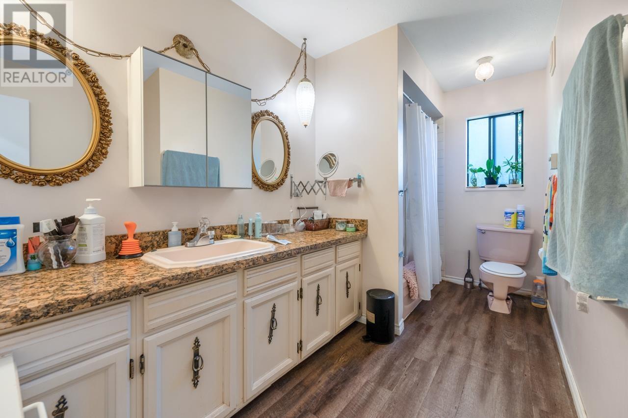 10420 Hogarth Drive, Richmond, British Columbia  V7E 3Z6 - Photo 11 - R2904325