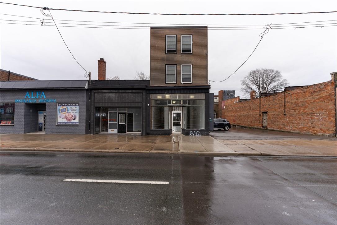 1115 Main Street E, Hamilton, Ontario  L8M 1N7 - Photo 2 - H4200284