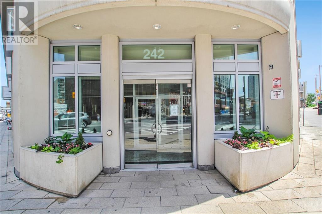 242 Rideau Street Unit#506, Ottawa, Ontario  K1N 0B7 - Photo 3 - 1402406