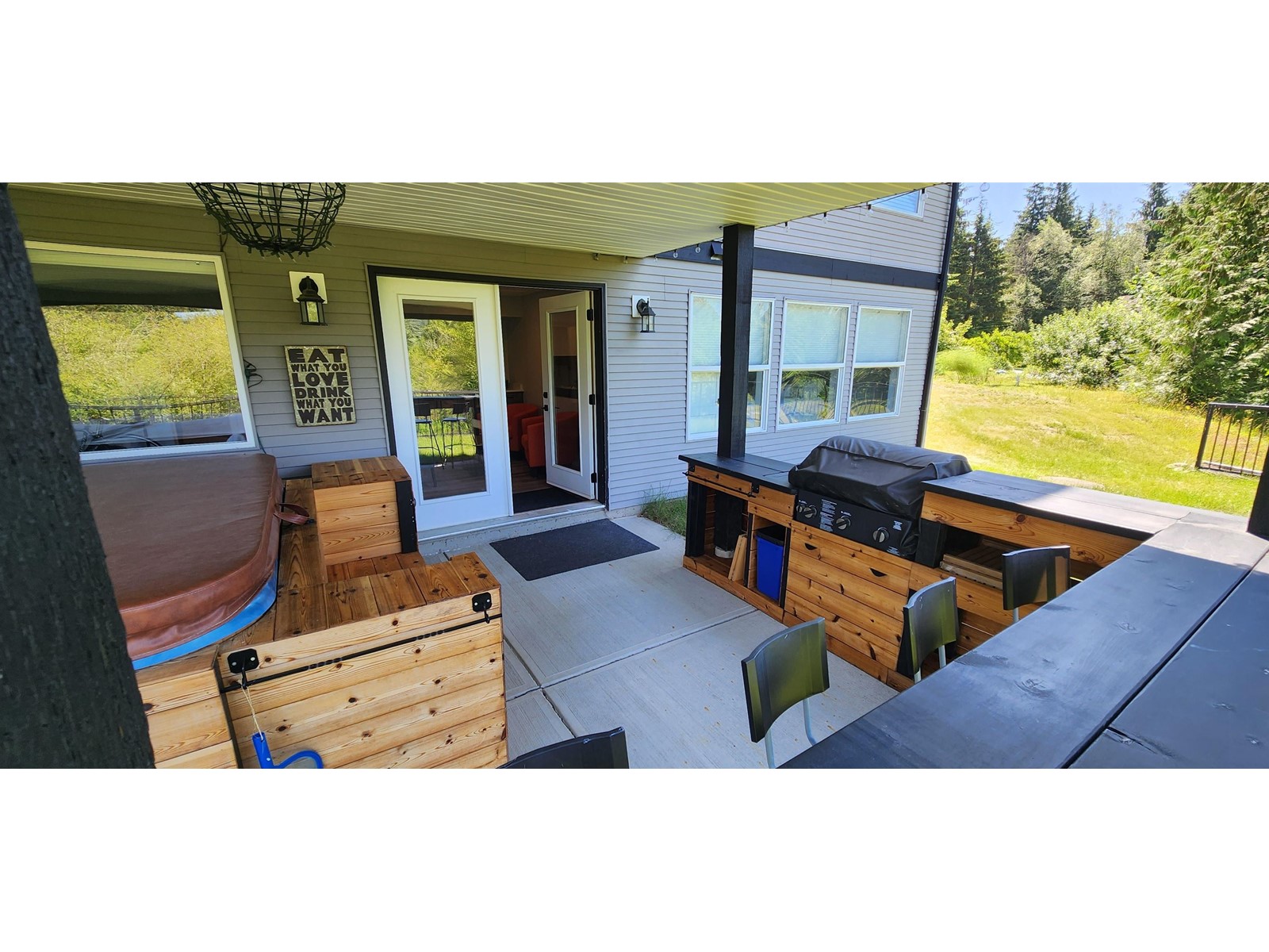 34324 White Avenue, Mission, British Columbia  V2V 0B4 - Photo 10 - R2905549