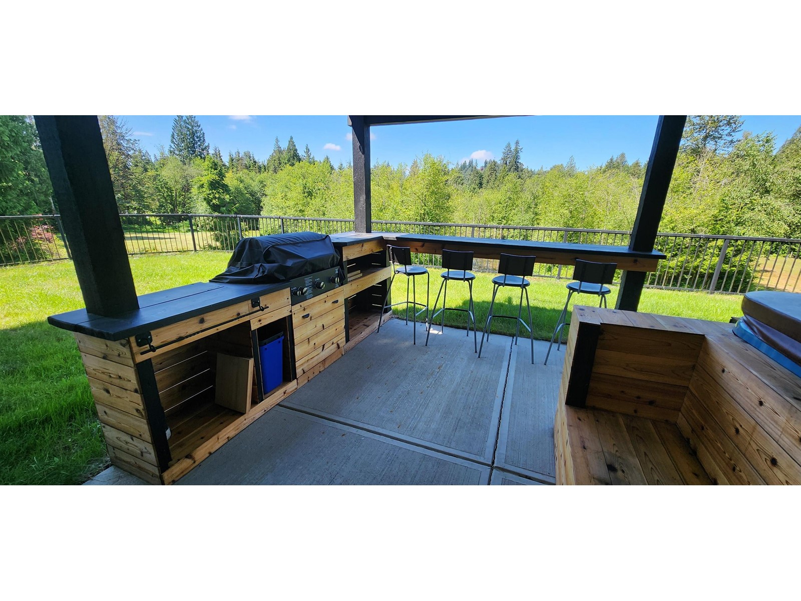 34324 White Avenue, Mission, British Columbia  V2V 0B4 - Photo 7 - R2905549