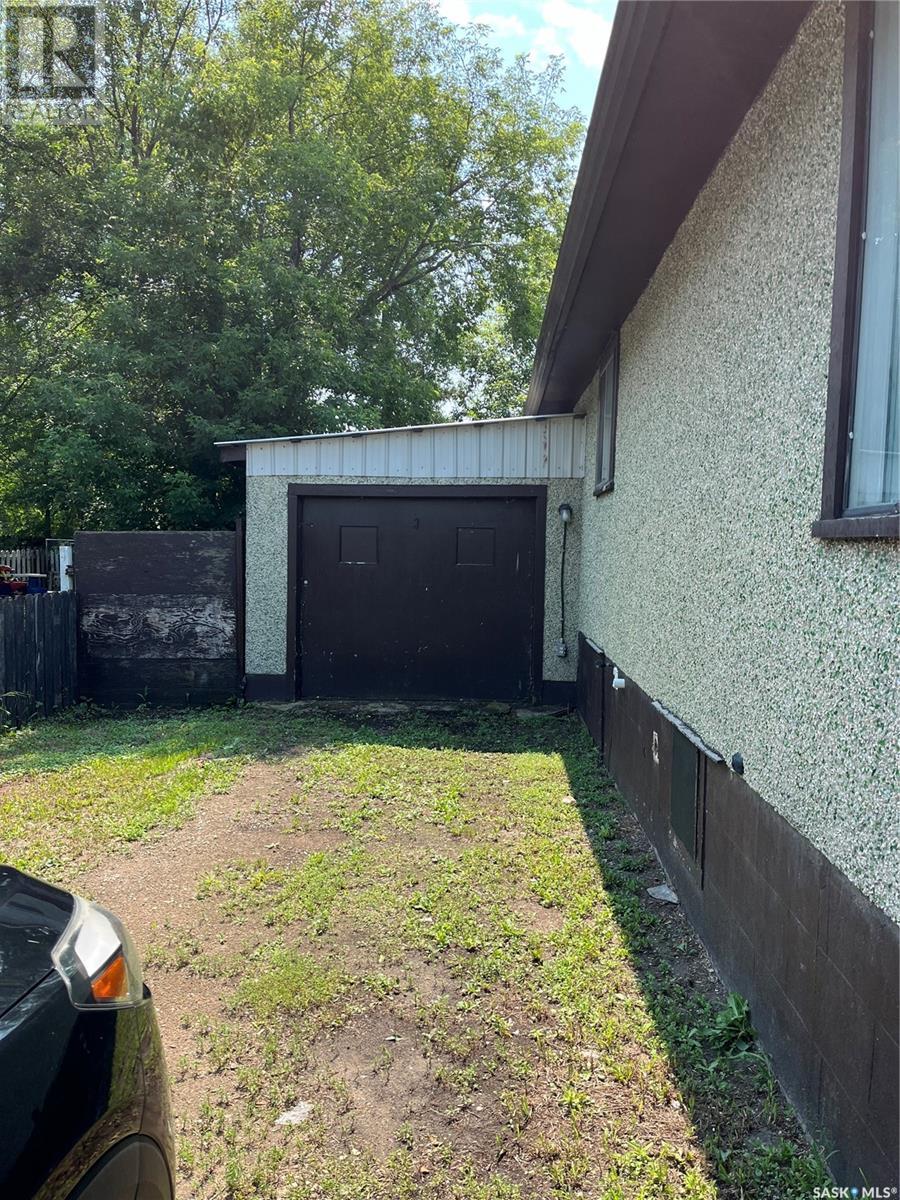 891 17th Street W, Prince Albert, Saskatchewan  S6V 3Y5 - Photo 19 - SK976821