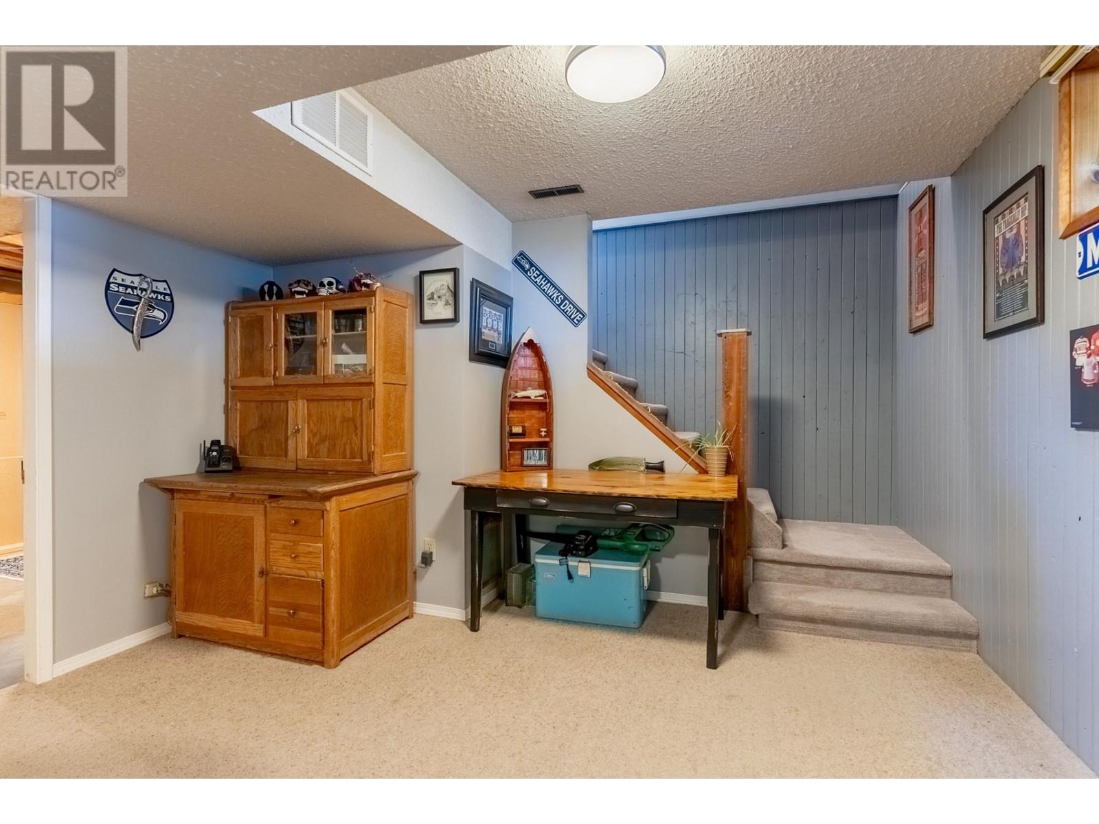 5300 Sunrise Drive, Kamloops, British Columbia   - Photo 16 - 179883