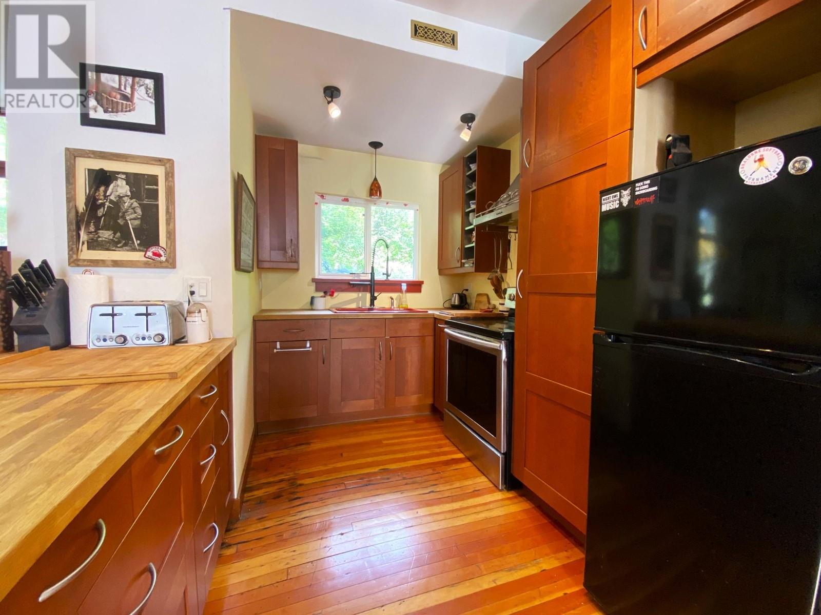 3880 Pioneer Rd, Lillooet, British Columbia  V0K 1P0 - Photo 4 - 179888