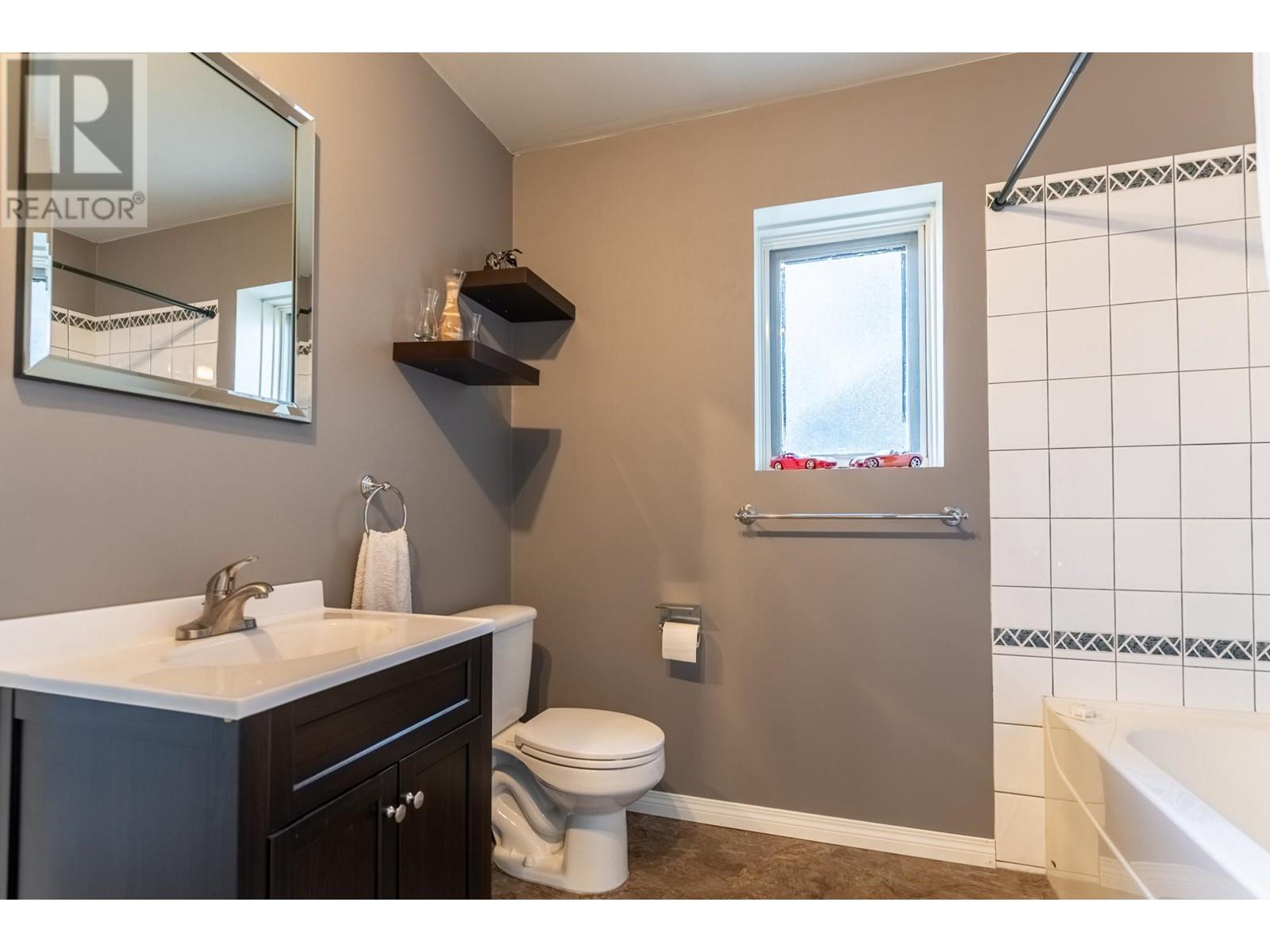 1653 Valleyview Drive, Kamloops, British Columbia  V2C 4B6 - Photo 31 - 179886