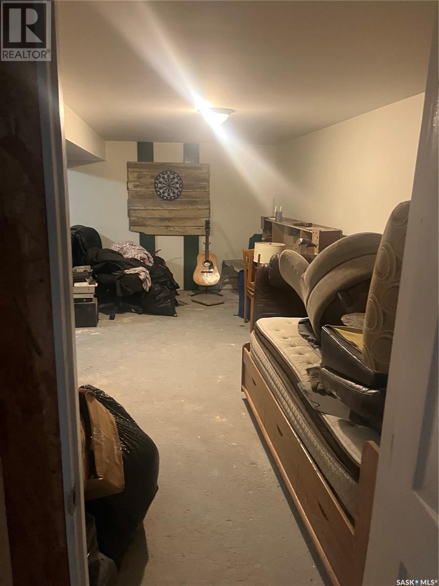 651 Donald Street, Esterhazy, Saskatchewan  S0A 0X0 - Photo 11 - SK976866