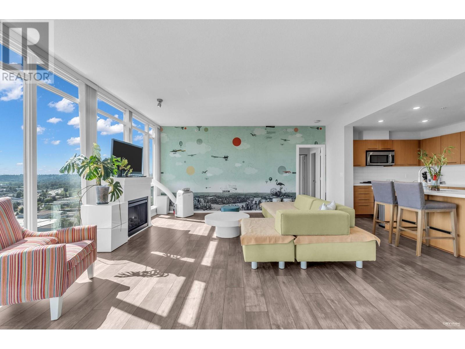 Listing Picture 16 of 38 : 3303 2133 DOUGLAS ROAD, Burnaby / 本拿比 - 魯藝地產 Yvonne Lu Group - MLS Medallion Club Member