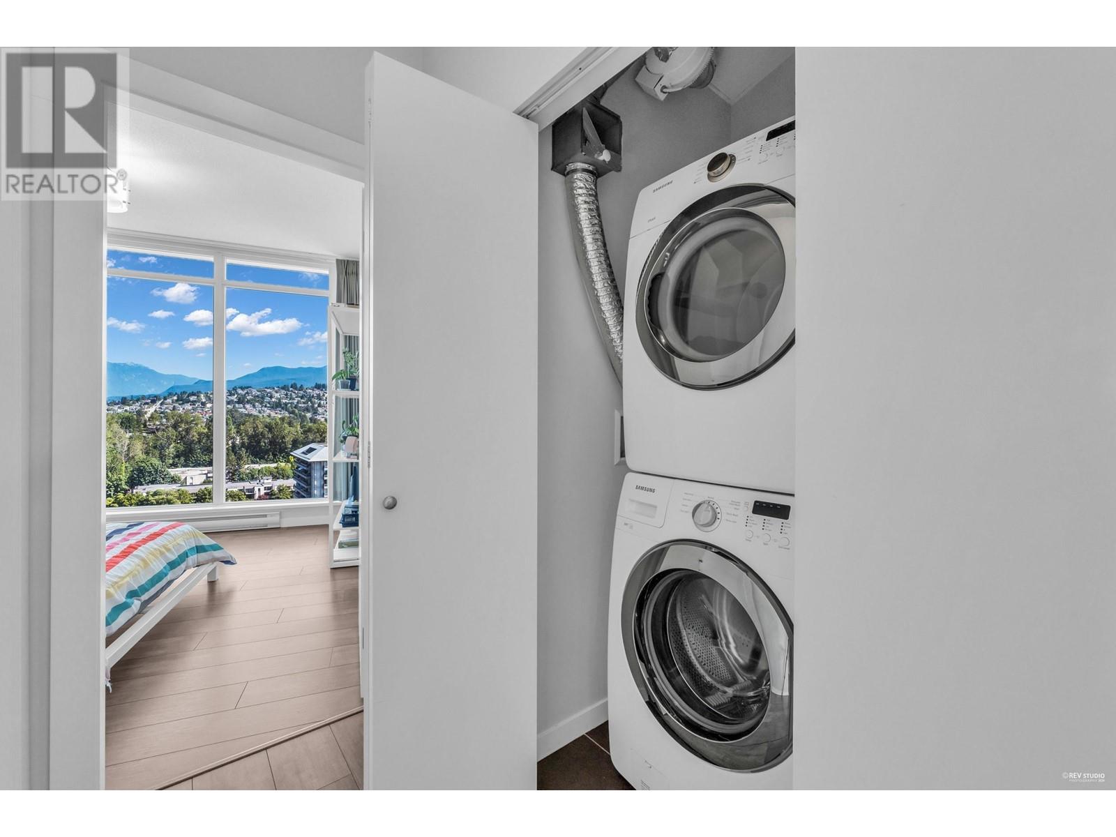 Listing Picture 27 of 38 : 3303 2133 DOUGLAS ROAD, Burnaby / 本拿比 - 魯藝地產 Yvonne Lu Group - MLS Medallion Club Member