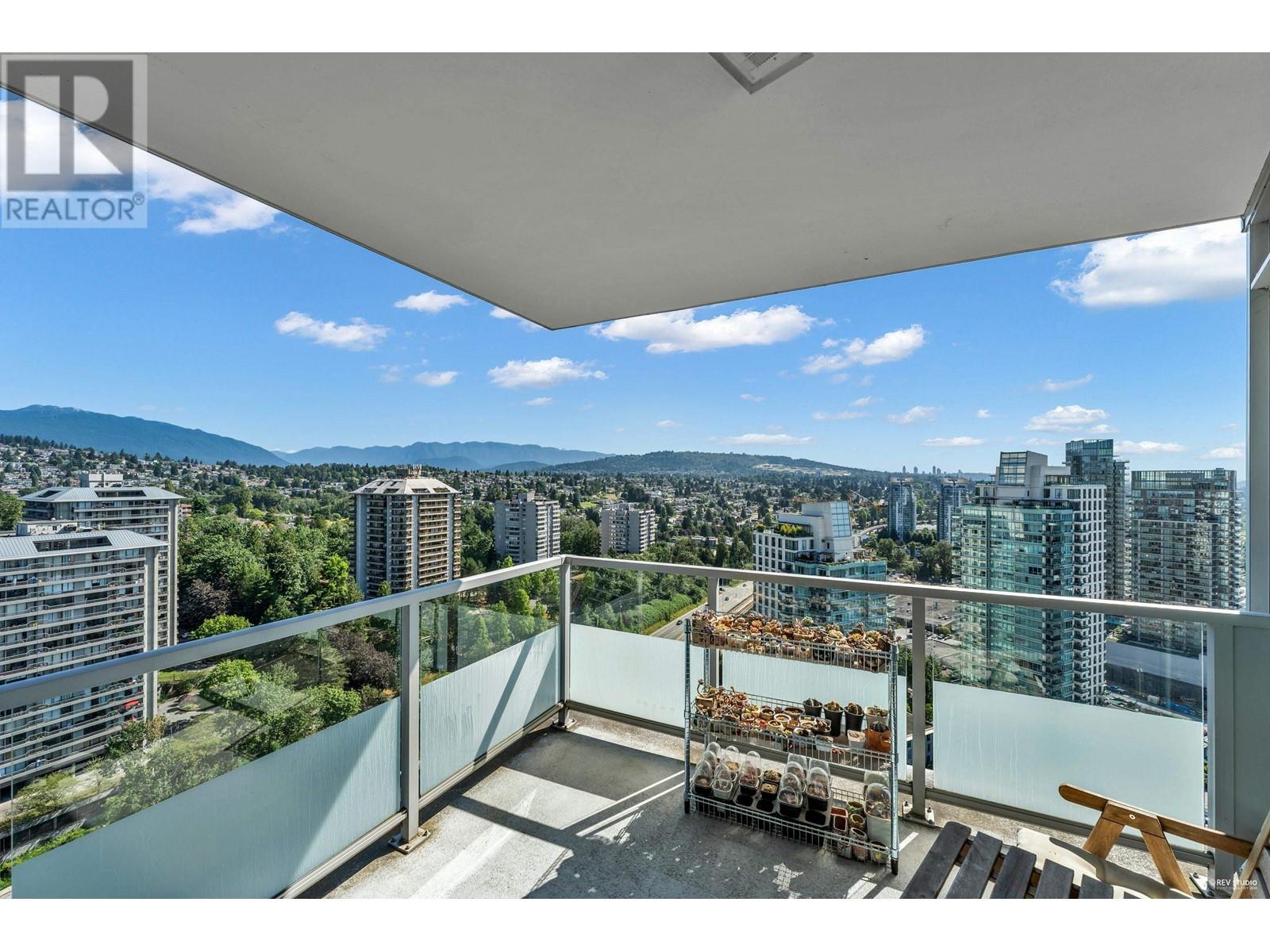 Listing Picture 28 of 38 : 3303 2133 DOUGLAS ROAD, Burnaby / 本拿比 - 魯藝地產 Yvonne Lu Group - MLS Medallion Club Member