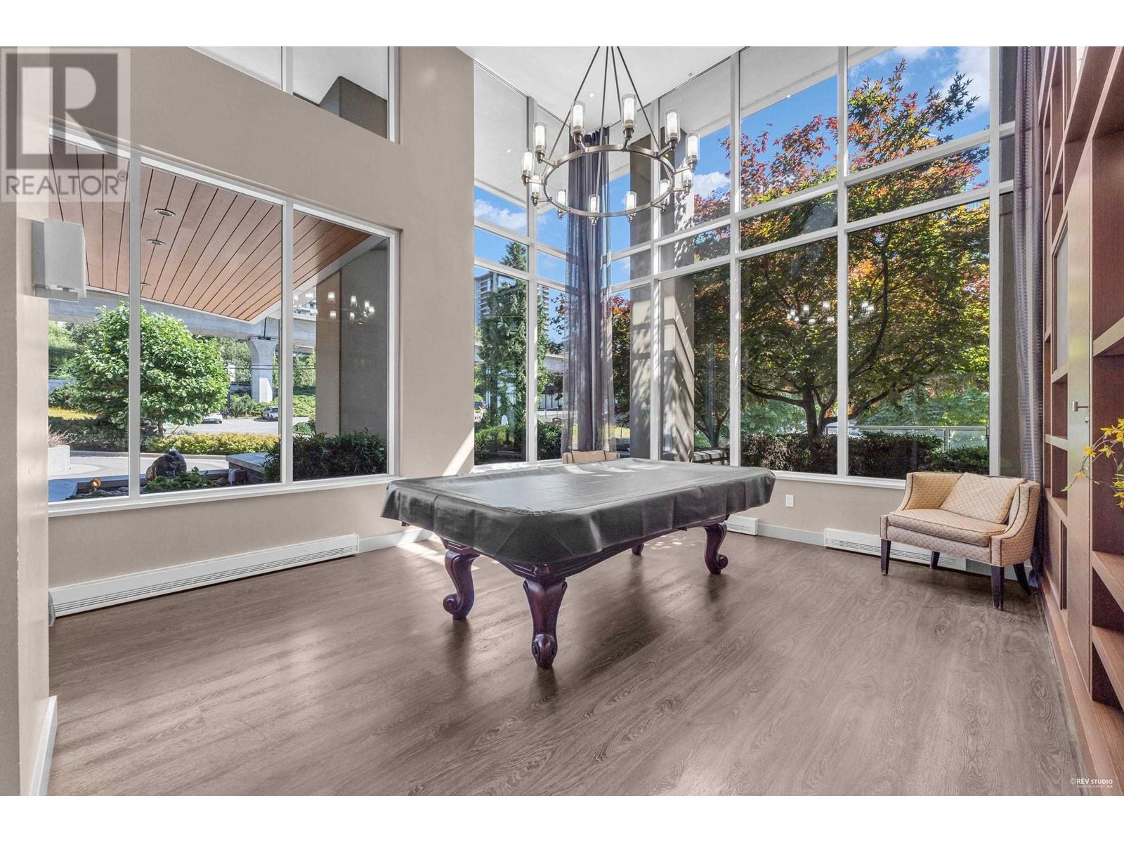 Listing Picture 37 of 38 : 3303 2133 DOUGLAS ROAD, Burnaby / 本拿比 - 魯藝地產 Yvonne Lu Group - MLS Medallion Club Member