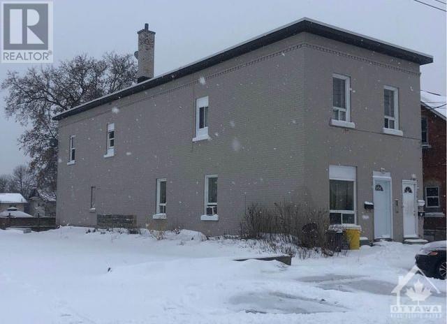 390 Miller Street, Pembroke, Ontario  K8A 5Z1 - Photo 1 - 1402525