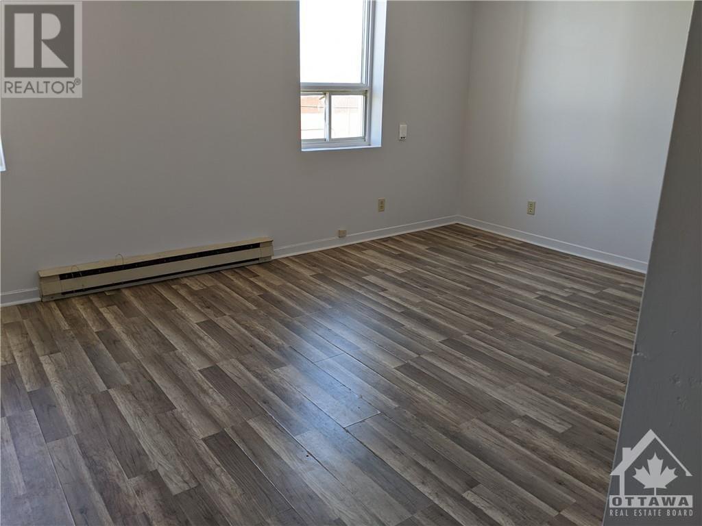 390 Miller Street, Pembroke, Ontario  K8A 5Z1 - Photo 8 - 1402525