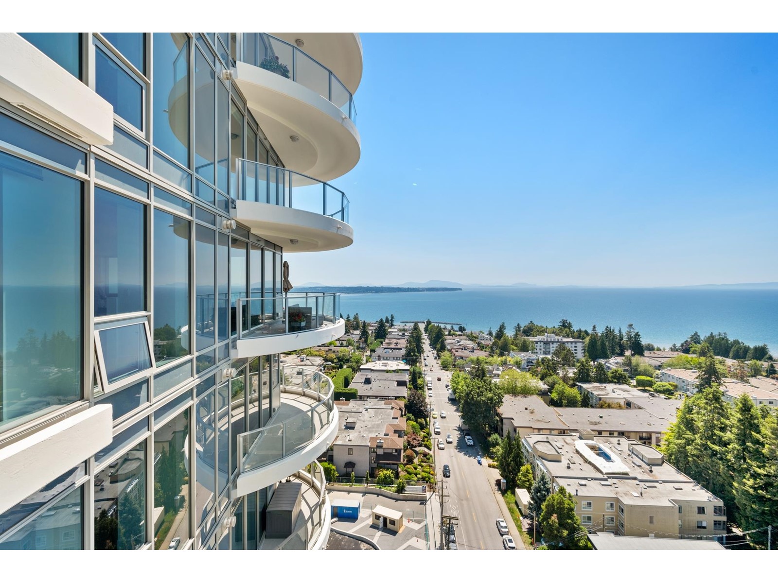 1601 1500 Martin Street, Surrey, British Columbia  V4B 0C2 - Photo 32 - R2906043