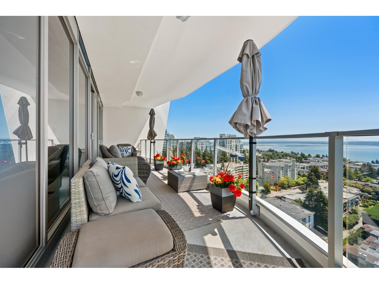 1601 1500 Martin Street, Surrey, British Columbia  V4B 0C2 - Photo 28 - R2906043